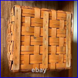 1997 Vintage Longaberger Large Hamper Laundry Basket with Lid and Protector 1997 Vintage Longaberger Large Hamper Laundry Basket with Lid and Protector