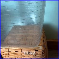1997 Vintage Longaberger Large Hamper Laundry Basket with Lid and Protector 1997 Vintage Longaberger Large Hamper Laundry Basket with Lid and Protector