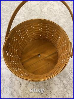 1999 Longaberger Pot of Gold Work Around Basket Wonderful condition 1999 Longaberger Pot of Gold Work Around Basket Wonderful condition