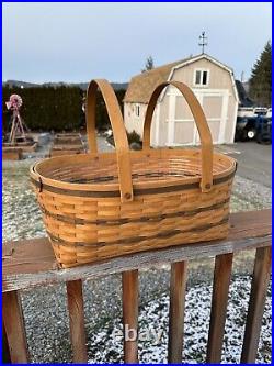 1999 Longaberger Traditions Collection Generosity Basket withProtector