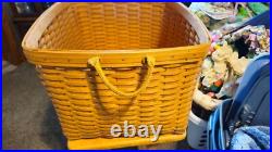 2000 (SED) Longaberger Hostess personal File Basket With Lid and Handles
