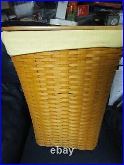 2002 Longaberger Handwoven Hamper Basket