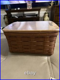 2009 Longaberger Med. Rectangle Storage Basket with Lid, Fabric Liner & Protector