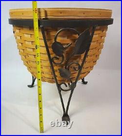 Beautiful Longaberger At Home Garden Basket Set