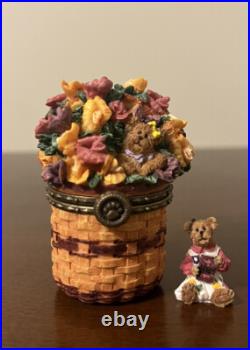 CIB 2008 Longaberger May Series Miniature Sweet Pea Basket & Boyds Treasure Box