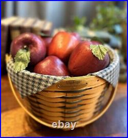 EXCEPTIONAL LONGABERGER Homestead APPLE BASKET 2001 With Realistic Faux Apples