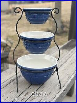 LONGABERGER 3 TIER Wrought IRON STAND WITH 3 BLUE MIXING BOWLS NICE