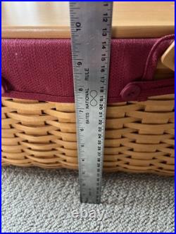 Longaberger 1995 Large Picnic Basket 17x16x14 with Lid, Liner & Protector