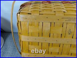Longaberger 1996 Collectors Club Family Picnic Basket with Liner