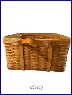 Longaberger 2000 Medium Wash Day Basket, Hostess, Laundry, Blankets