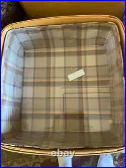 Longaberger 2001 Father's Day Checkerboard Basket Set withTie-on