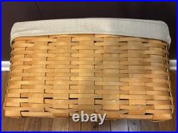 Longaberger 2001 Hostess Medium Wash Day Basket with Protector and Liner- Retired