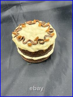 Longaberger 2002-2003 J W Miniature Cake Basket Riser Cake Liner Protector