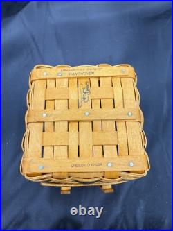 Longaberger 2002-2003 J W Miniature Cake Basket Riser Cake Liner Protector
