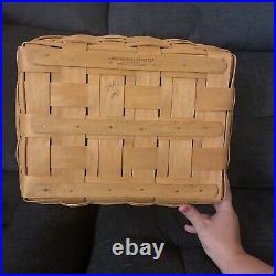 Longaberger 2002 Large Picnic Basket Attached Lid Retired