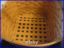 Longaberger 2003 Hostess Two Pie Basket And Wood Riser Rare