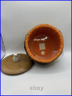 Longaberger 2004 Halloween basket with lid & protector and ghost knob