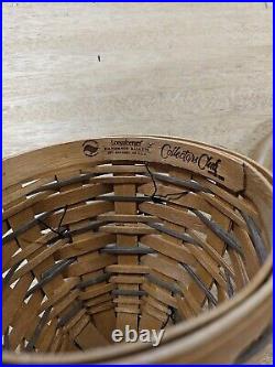 Longaberger 2010 Collectors Club Beehive Basket with3 Pewter Bees, Base, Box