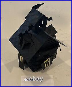 Longaberger 2012 Basket, Haunted House with Protector & Metal Lid withBox