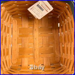 Longaberger 2013 Green Plaid Tidings Basket with Lid, Bow Knob, Liner, Protector