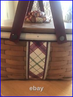 Longaberger 2013 Plaid Tidings Christmas Collection Basket, protector, Lid