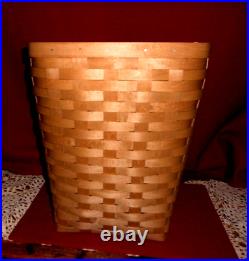 Longaberger 2023 MED. SQ WASTE BASKET & PROT! NEW! BUY IT NOW! USA Longaberger 2023 MED. SQ WASTE BASKET & PROT! NEW! BUY IT NOW! USA
