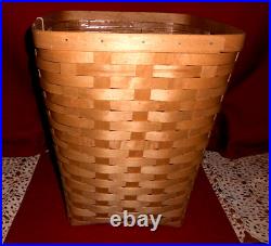 Longaberger 2023 MED. SQ WASTE BASKET & PROT! NEW! BUY IT NOW! USA Longaberger 2023 MED. SQ WASTE BASKET & PROT! NEW! BUY IT NOW! USA
