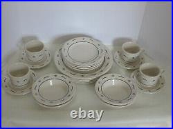 Longaberger 20 Piece Woven Traditions DINNERWARE SET Classic Blue East Liverpool
