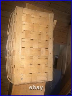 Longaberger Baskets Rectangle Basket With Handlesand Lid! 12 X 17.5 2002