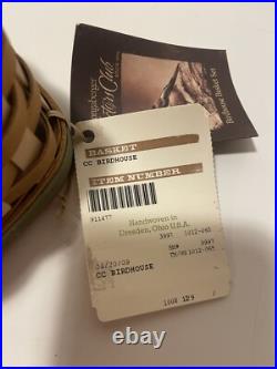 Longaberger Birdhouse Bird House Basket Collectors Club Lid Combo 11477 EUC Longaberger Birdhouse Bird House Basket Collectors Club Lid Combo 11477 EUC