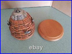 Longaberger Collectors Club Bee Hive basket set with 3 pewter bee tie-ons