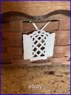 Longaberger Gingerbread House Basket with Tie-ons & Protector 2009 Christmas
