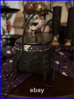 Longaberger Halloween Cat Wrought Iron Basket, liner, protector, Lid, 2 Tie Ons Longaberger Halloween Cat Wrought Iron Basket, liner, protector, Lid, 2 Tie Ons
