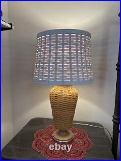 Longaberger Hostess Woven Table Lamp With Dresden And Company Woven Lamp Shade