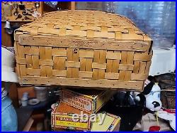 Longaberger Large Boardwalk Basket, Protector, 2001, Good Ol Summertime