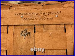 Longaberger Picnic Basket RARE 1994 Hostess Gift Hinged Lid & Knob Plaid Skirt