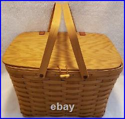 Longaberger Picnic Basket Signed SMO 2000 Swing Handles Riser Protector Large Longaberger Picnic Basket Signed SMO 2000 Swing Handles Riser Protector Large