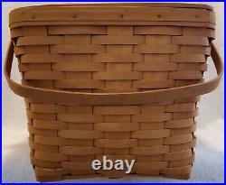 Longaberger Picnic Basket Signed SMO 2000 Swing Handles Riser Protector Large Longaberger Picnic Basket Signed SMO 2000 Swing Handles Riser Protector Large
