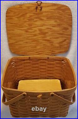 Longaberger Picnic Basket Signed SMO 2000 Swing Handles Riser Protector Large Longaberger Picnic Basket Signed SMO 2000 Swing Handles Riser Protector Large