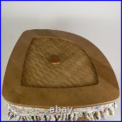 Longaberger RETIRED 2004 LARGE Corner Hamper Basket Wood Lid Liner & Protector Longaberger RETIRED 2004 LARGE Corner Hamper Basket Wood Lid Liner & Protector