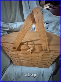 Longaberger Vintage Large Picnic Basket With Plastic Liner