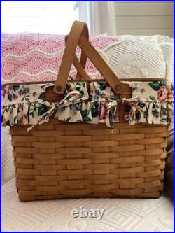 Longaberger Vintage Picnic Basket Lined