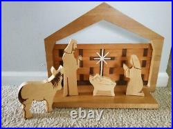 Longaberger Woodcrafts Christmas 6 Piece Nativity Manger Set