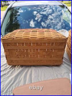 Lot of longaberger baskets