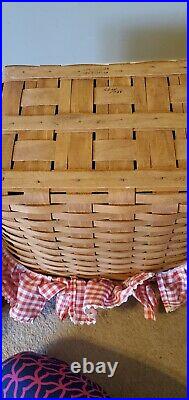 Rare, 1988 Retired Longaberger set of 2 Picnic PIE Baskets, combos, SIGNED
