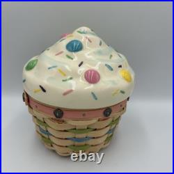 Signed Longaberger Collectors Club 2006 Little Cupcake Basket