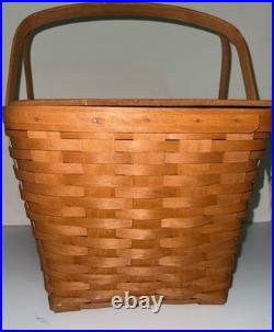 VTG Longaberger Large Market Basket with lid beautiful condition signed 1990 LED
