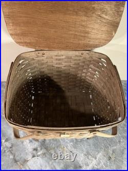 Vintage 1980 Longaberger Family Picnic Basket Large With Serving Tray 17x14x11