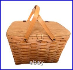 Vintage 1995 Longaberger Picnic Basket with Flip Lid and Handles Signed/dated Vintage 1995 Longaberger Picnic Basket with Flip Lid and Handles Signed/dated