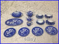 Vintage, Japan Blue Willow 23pc Childs Tea Set with Longaberger Picnic Basket